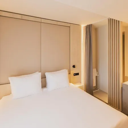 Hotel Begijnhof 4*
